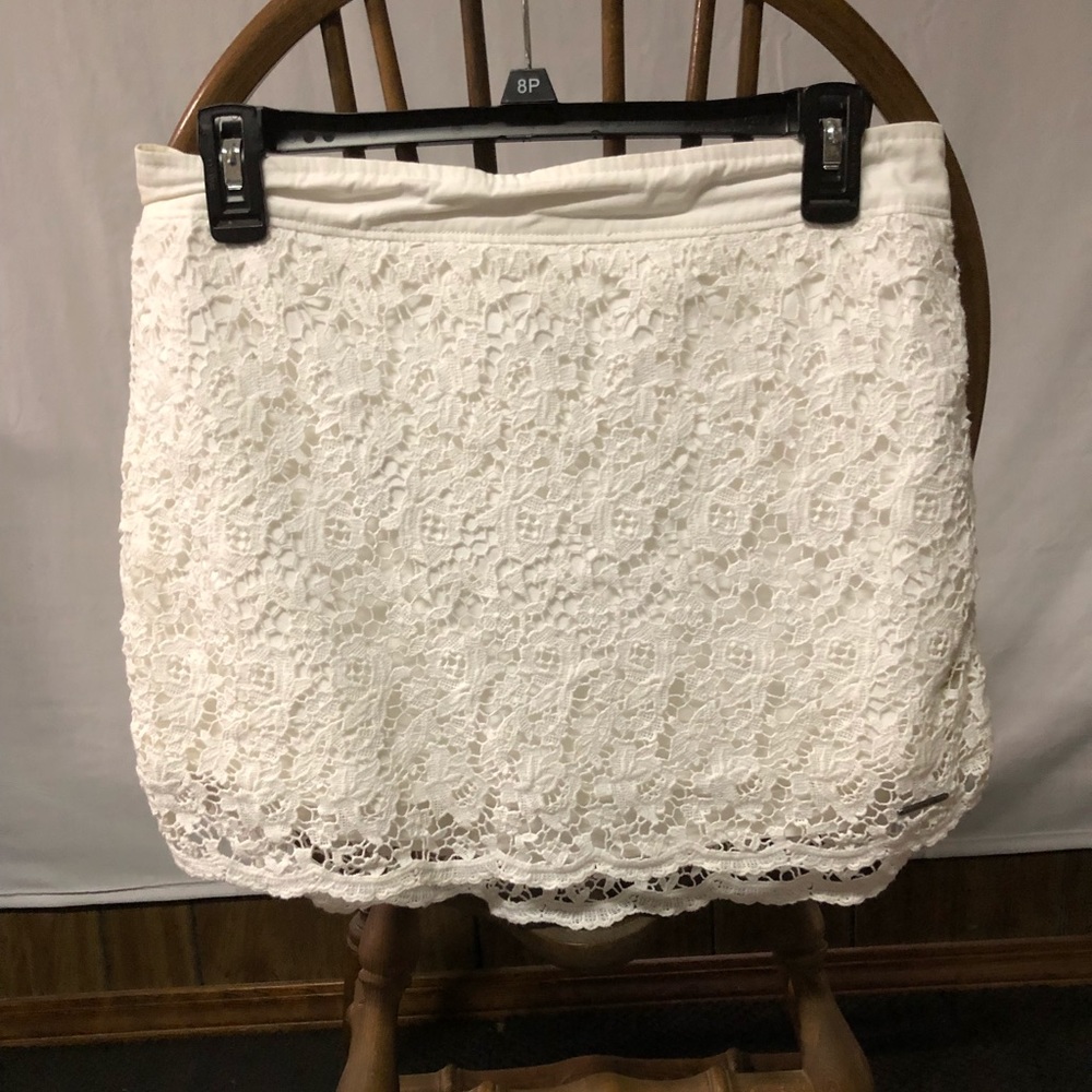 Abercrombie Lace mini skirt